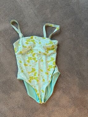 Vineyard Vines Mint Floral Print One-Piece Swimsuit